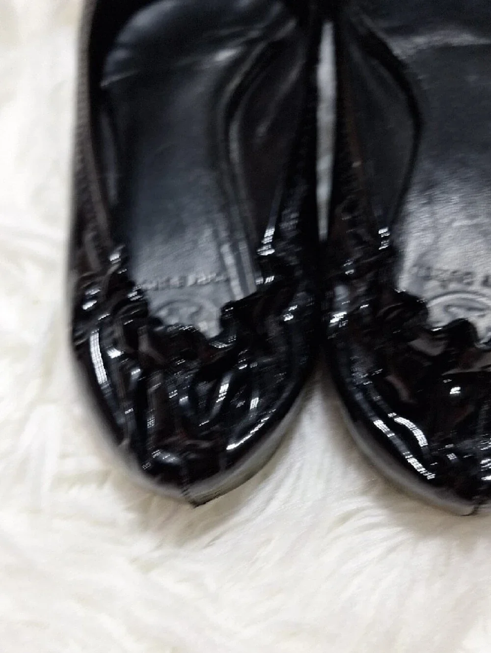 Tory Burch Black Patent Leather Logo Round-Toe Flats